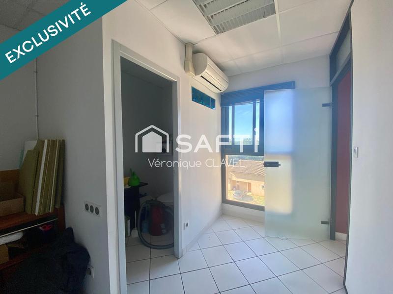 Local commercial - 65 m² - 3 pièces