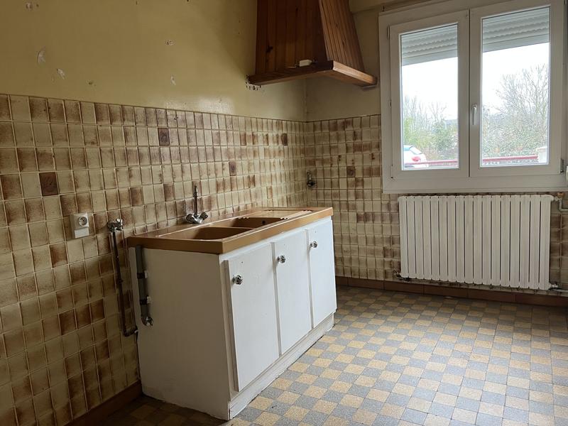 Maison - 80 m² - 5 pièces