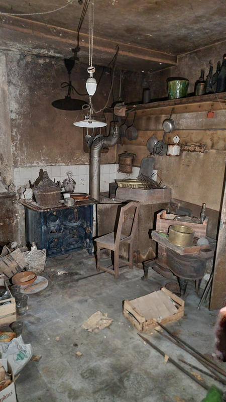 Maison de village - 250 m² - 10 pièces