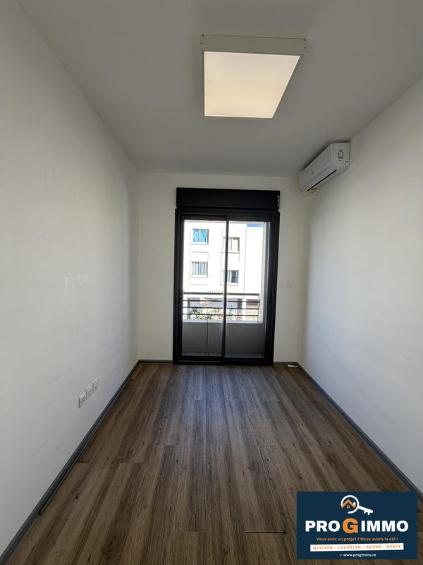 Bureau - 200 m² - 11 pièces