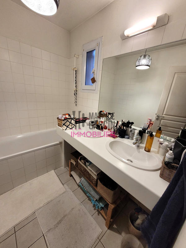 Maison - 65 m² - 3 pièces