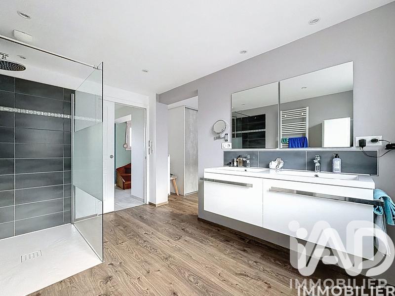 Maison - 154 m² - 5 pièces