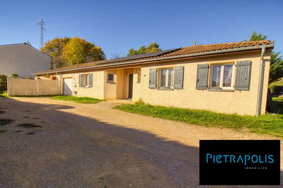 Villa - 220 m² - 8 pièces