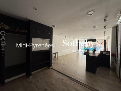 Local commercial - 77 m²