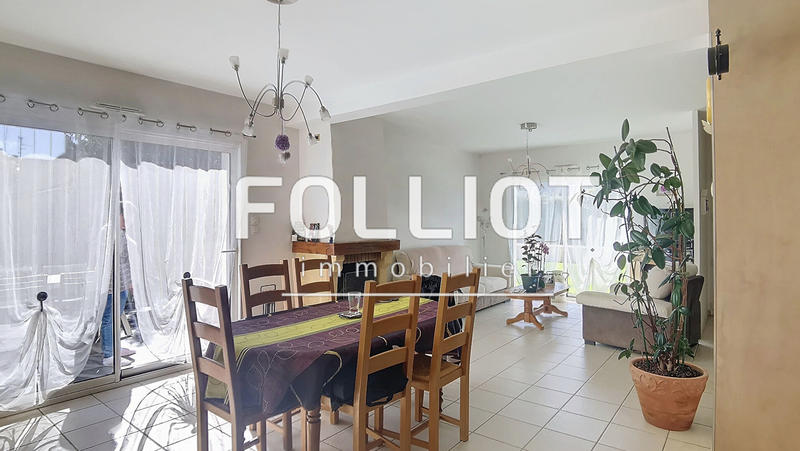 Maison - 138 m² - 7 pièces