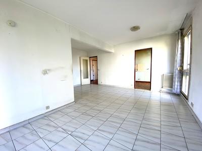 Appartement - 72 m² - 4 pièces