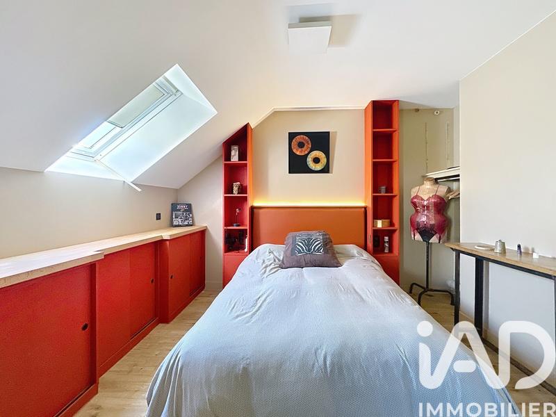 Maison - 99 m² - 4 pièces