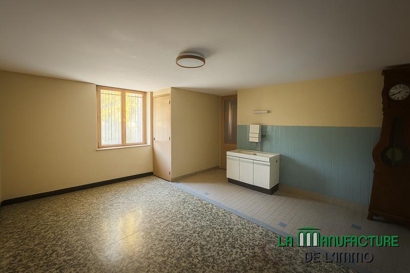 Maison - 322 m² - 4 pièces