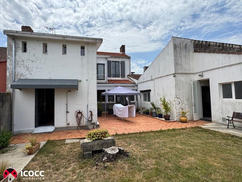 Maison de ville - 151 m² - 6 pièces