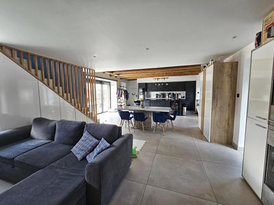Maison - 117 m² - 5 pièces