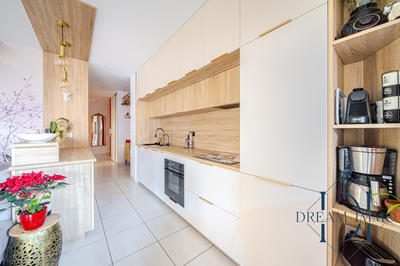 Appartement - 83 m² - 4 pièces