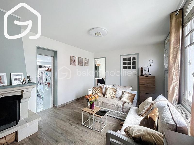 Maison en pierre - 102 m² - 5 pièces