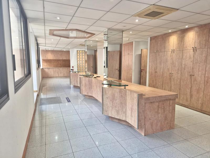 Bureau - 278 m² - 10 pièces