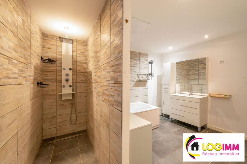 Maison - 129 m² - 5 pièces