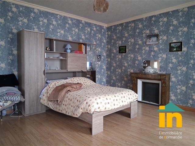 Maison - 162 m² - 7 pièces