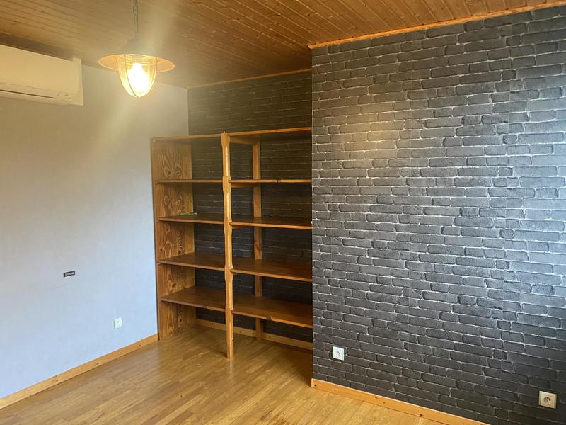 Immeuble - 155 m² - 14 pièces