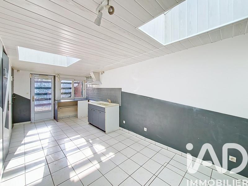 Maison - 99 m² - 5 pièces