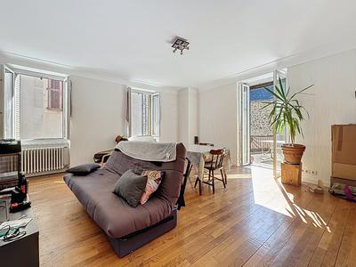 Maison de village - 115 m² - 4 pièces