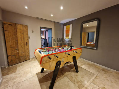 Maison - 176 m² - 6 pièces