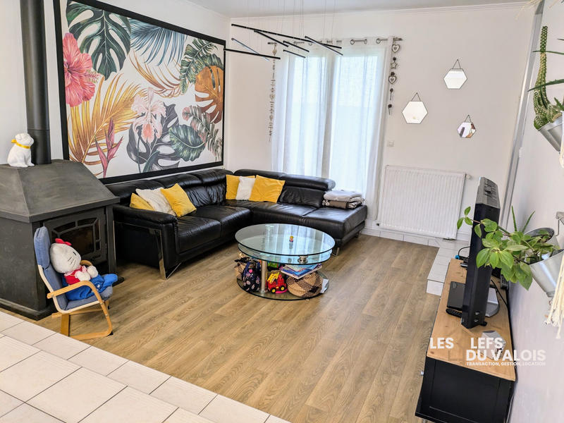 Maison - 150 m² - 8 pièces