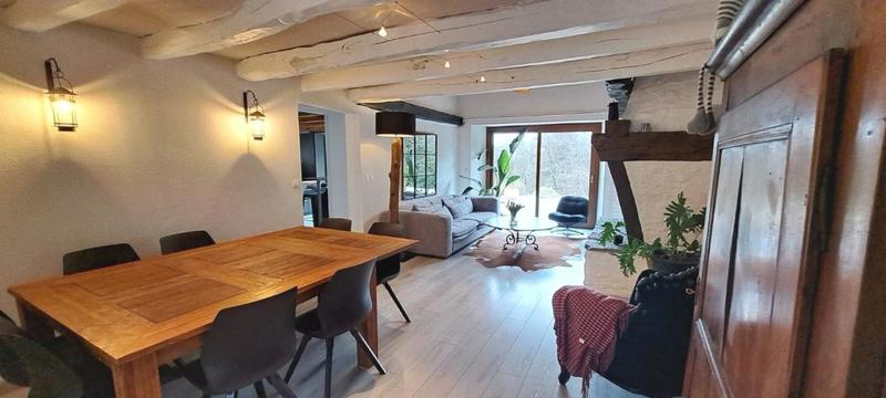 Maison - 165 m² - 7 pièces