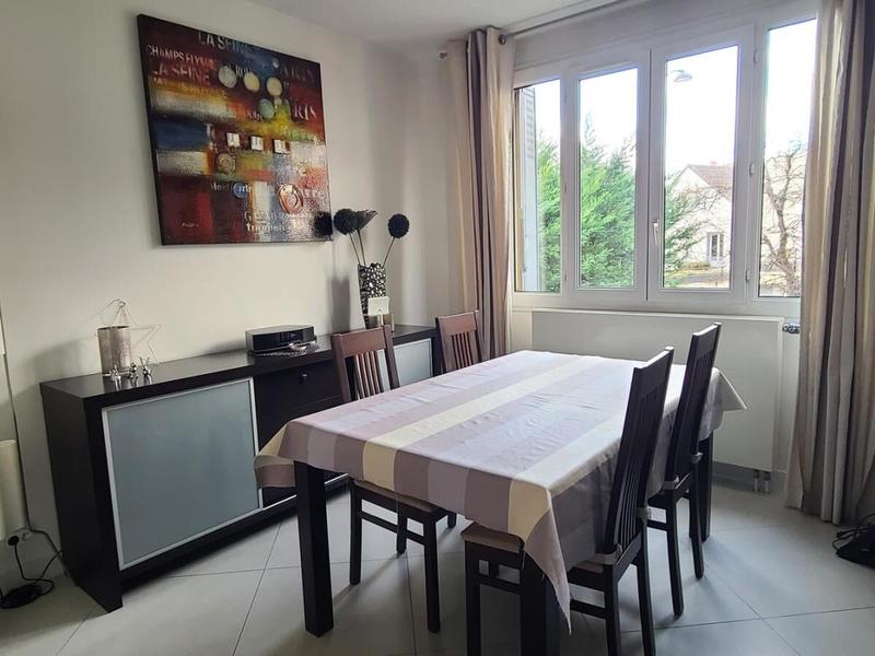 Maison - 151 m² - 7 pièces
