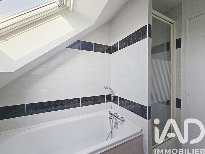 Maison - 172 m² - 8 pièces