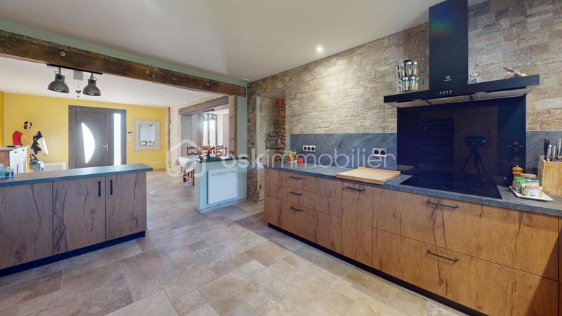 Maison - 155 m² - 5 pièces