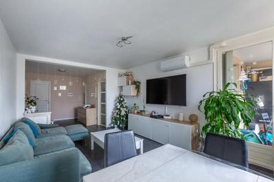 Appartement - 81 m² - 4 pièces