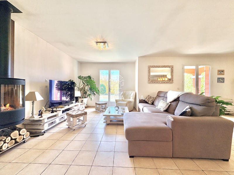 Maison - 113 m² - 5 pièces