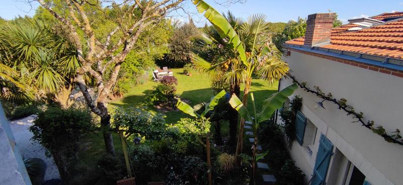 Maison - 176 m² - 7 pièces