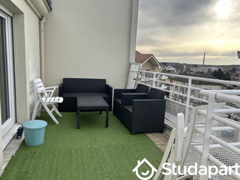 Chambre - 12 m² - 1 pièce