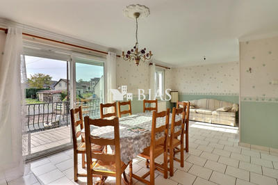 Maison - 87 m² - 4 pièces