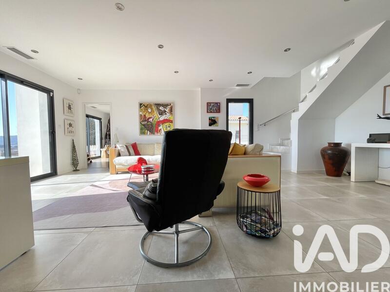 Maison - 129 m² - 5 pièces