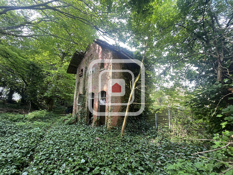 Maison - 405 m² - 10 pièces