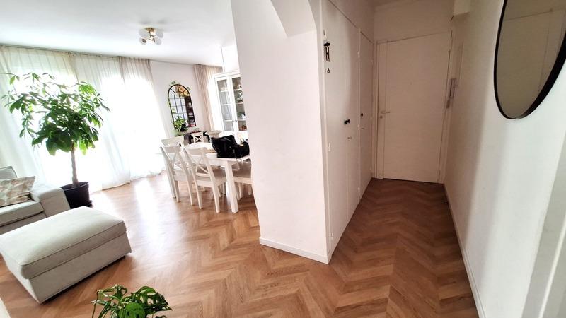 Appartement - 97 m² - 4 pièces