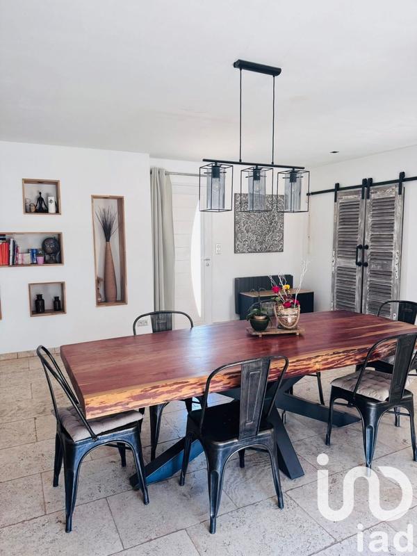 Maison - 140 m² - 6 pièces