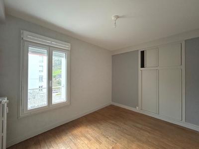 Appartement - 64 m² - 4 pièces