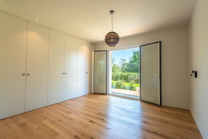 Maison - 212 m² - 7 pièces