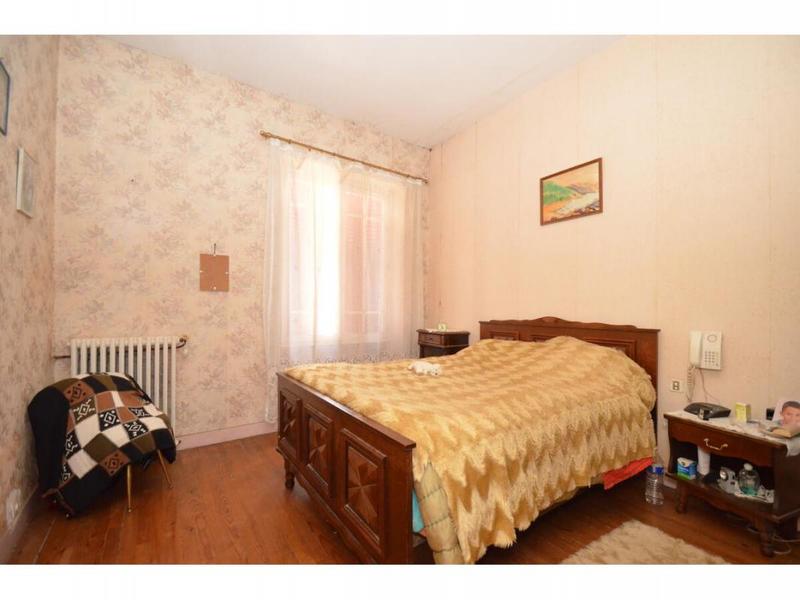 Immeuble - 229 m² - 8 pièces