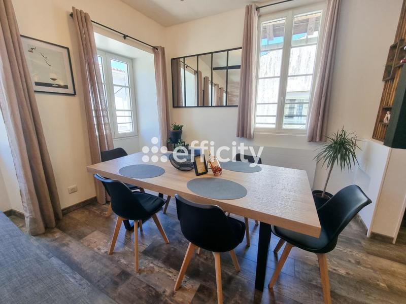 Appartement - 104 m² - 5 pièces