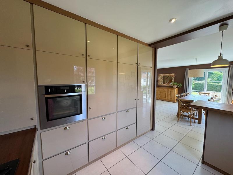 Maison - 145 m² - 7 pièces