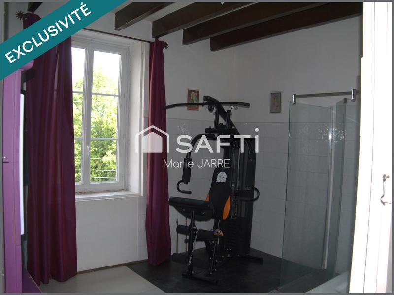 Maison - 220 m² - 6 pièces