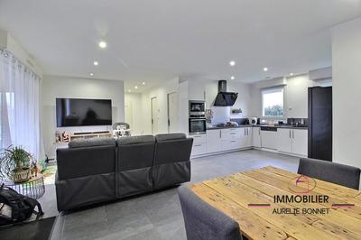 Maison - 75 m² - 4 pièces