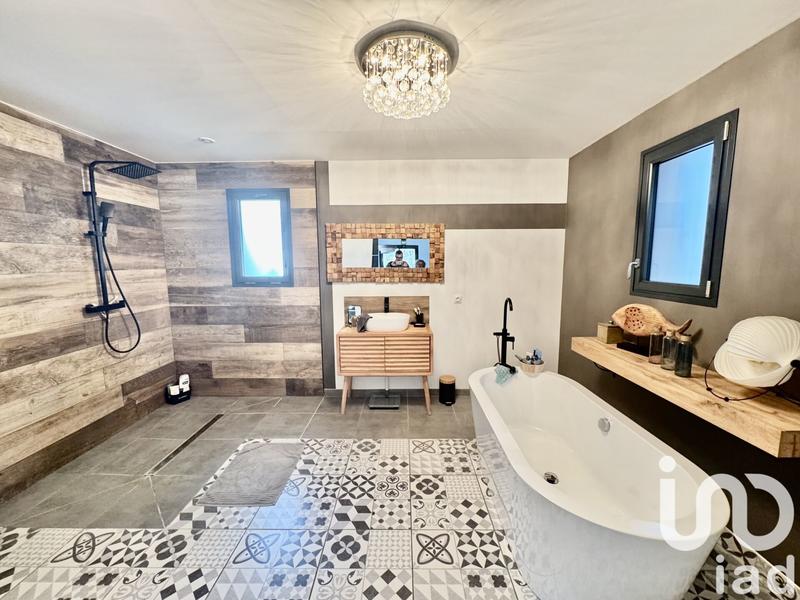 Maison - 160 m² - 5 pièces