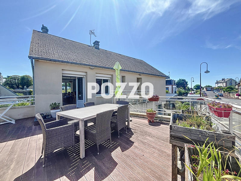 Maison - 120 m² - 5 pièces