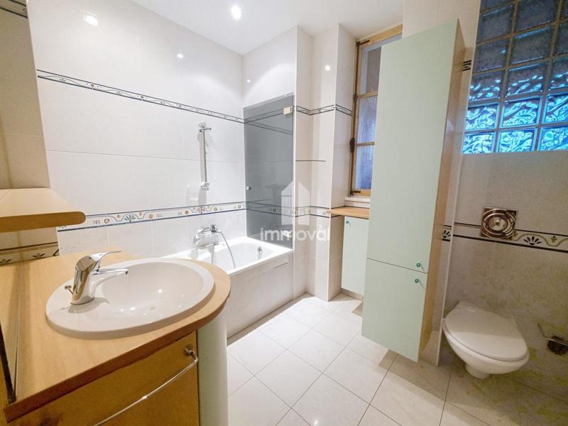 Appartement - 120 m² - 4 pièces