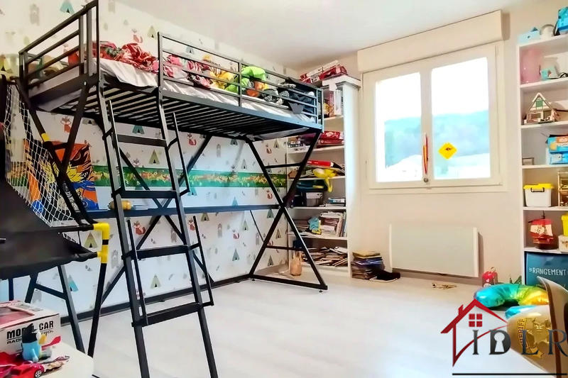 Maison - 116 m² - 6 pièces