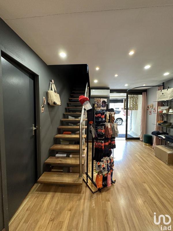 Local commercial - 67 m²