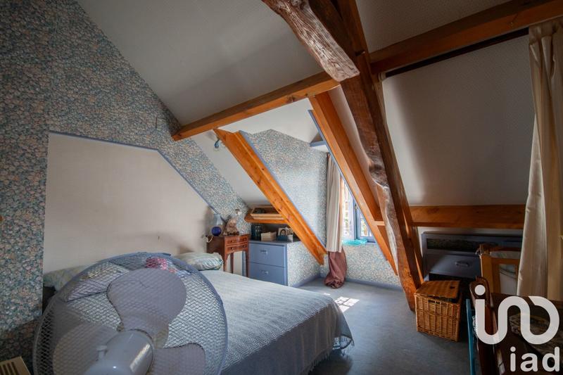 Maison - 249 m² - 9 pièces